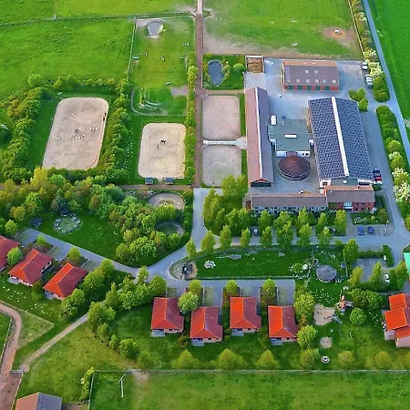 Grosse Ferienwohnung Auf Einem Reiterhof *