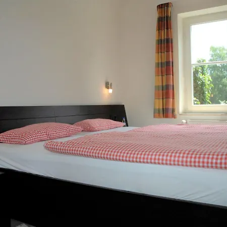 Grosse Ferienwohnung Auf Einem Reiterhof 里布尼茨达姆加滕